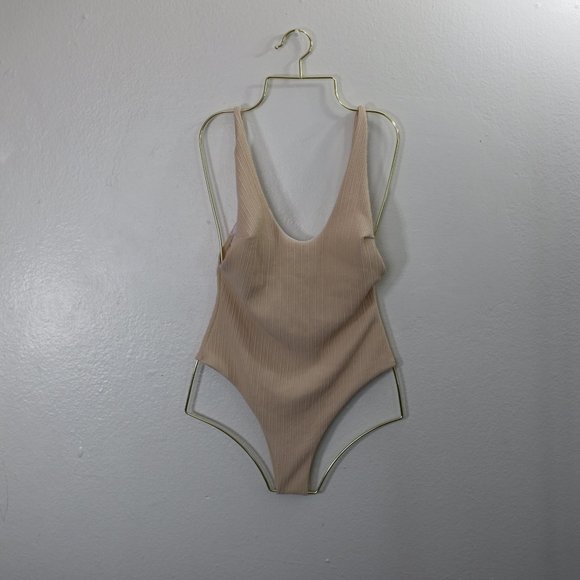 Body Shape Display Hanger - Picture 11 of 15